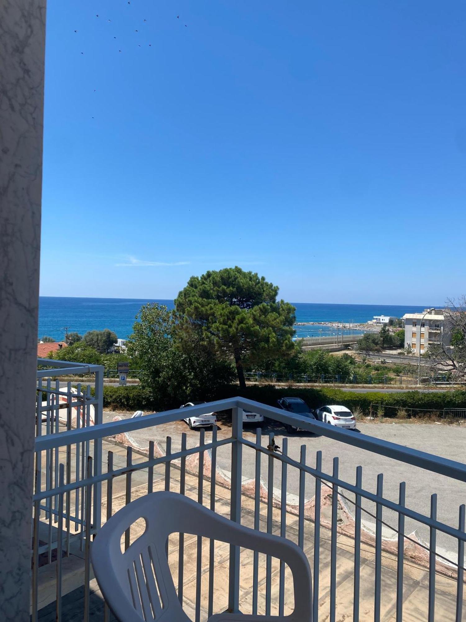 Al Torrione Bed and Breakfast Campora San Giovanni Esterno foto