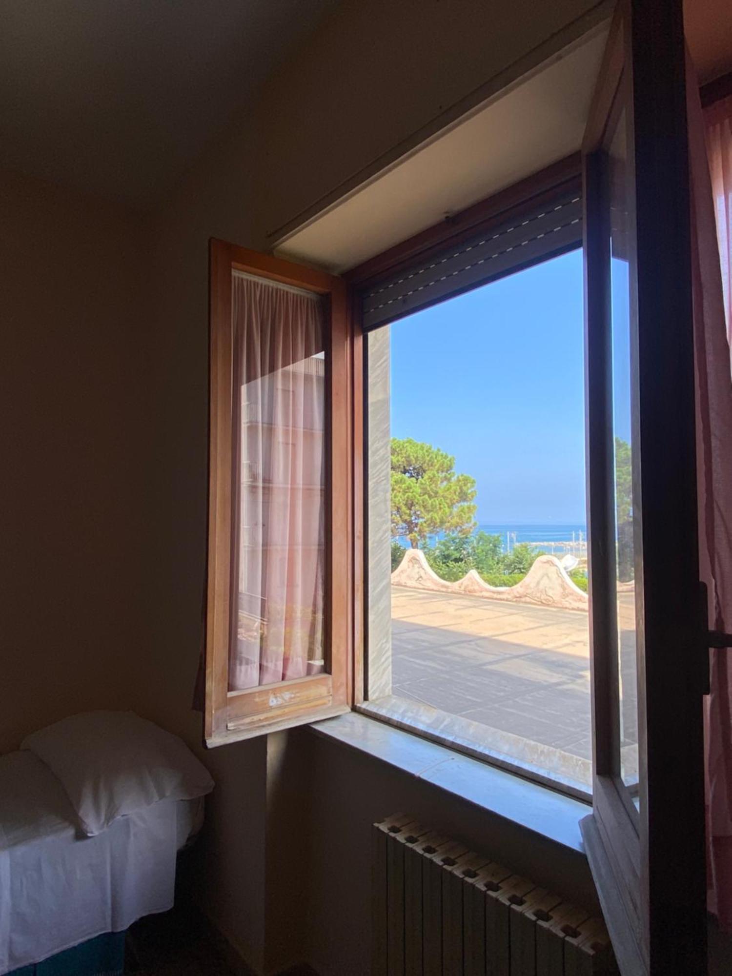 Al Torrione Bed and Breakfast Campora San Giovanni Esterno foto